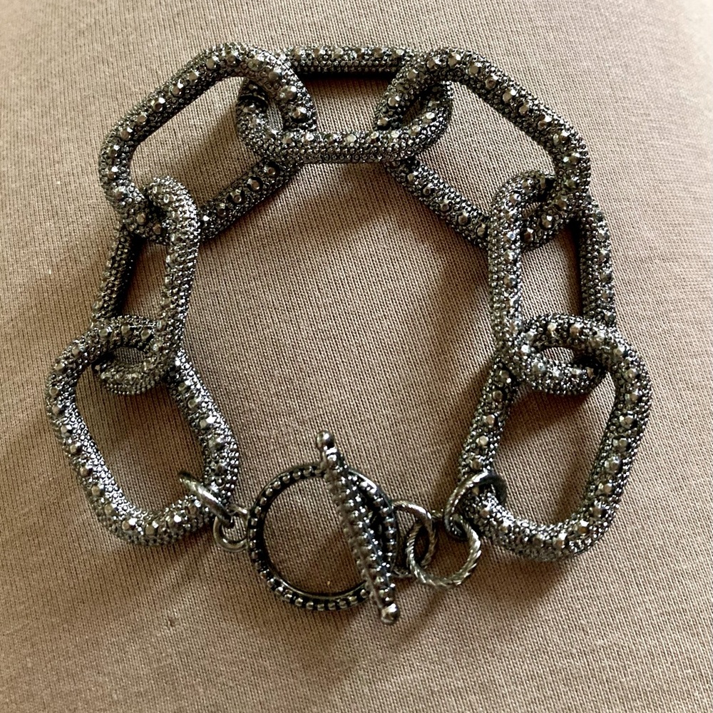 Chunky Chain Link Bracelet Toggle Clasp Charcoal Gray~Black Shiny Bling 8”